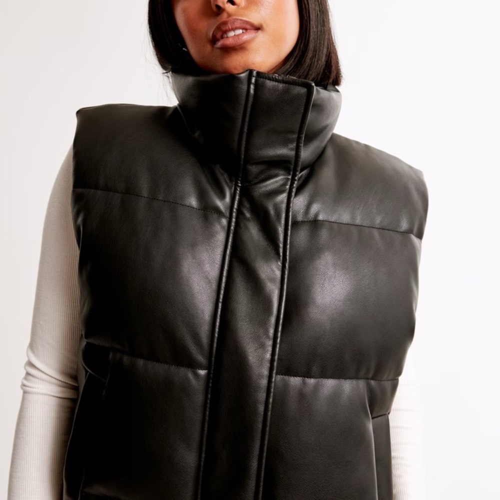 Abercrombie & fitch vegan leather puffer vest - Picture 4 of 6
